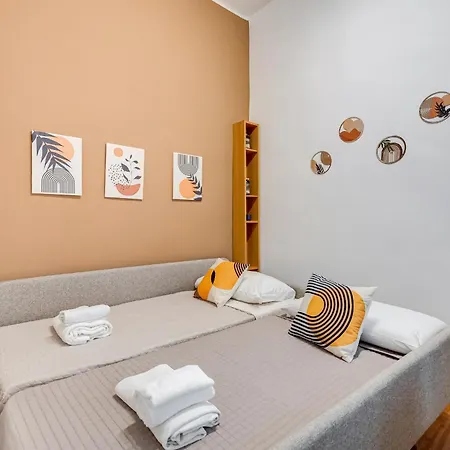 Fine Line House In Trastevere, With Puccio Apartmán Řím