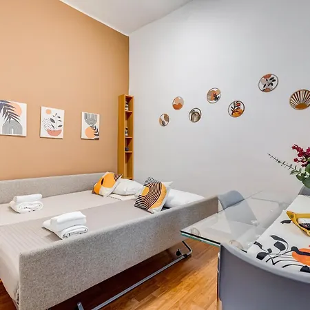 Fine Line House In Trastevere, With Puccio * Řím