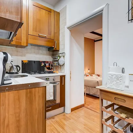 Fine Line House In Trastevere, With Puccio Apartmán *